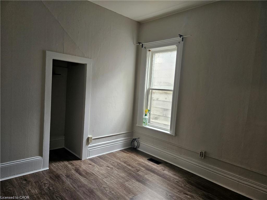 15 Cedar Street Property Photo 8