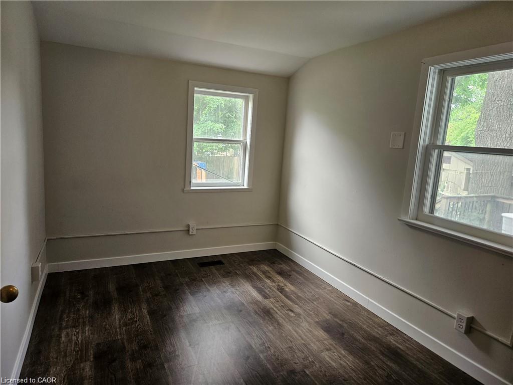 15 Cedar Street Property Photo 9
