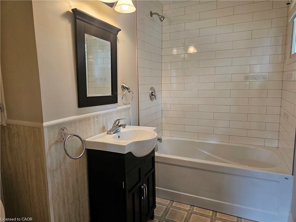 15 Cedar Street Property Photo 13
