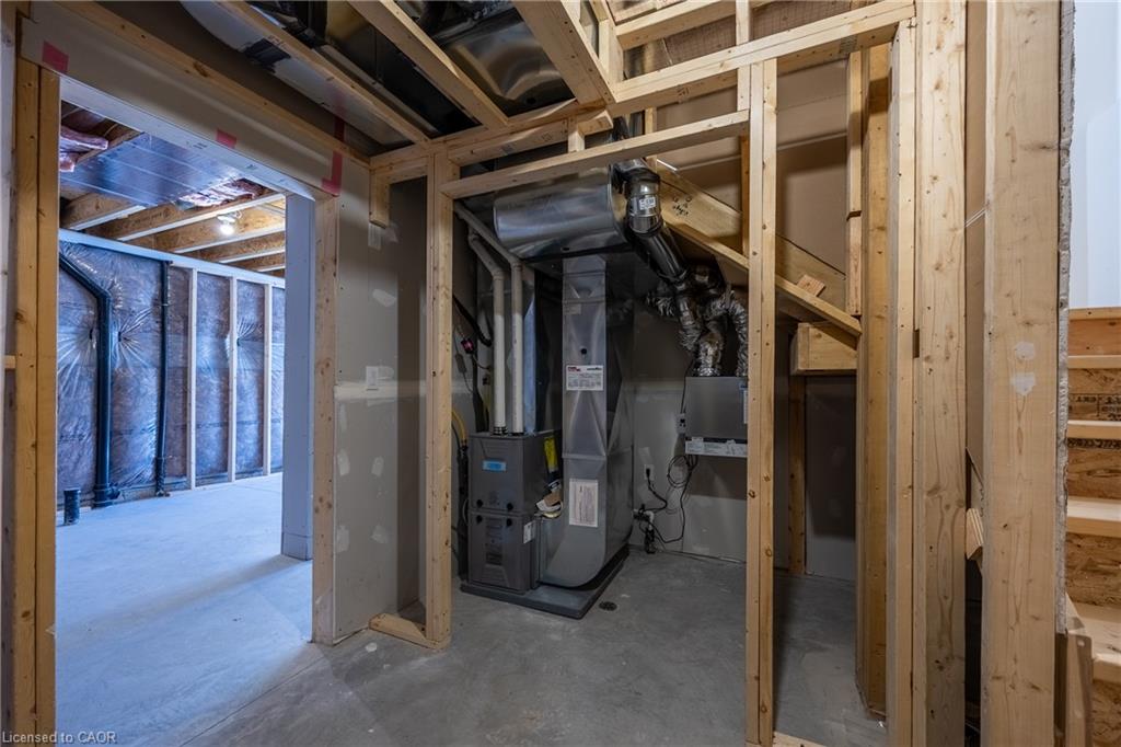 115 Amber Street Property Photo 27