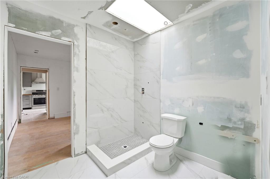 194 Simcoe Road Property Photo 29
