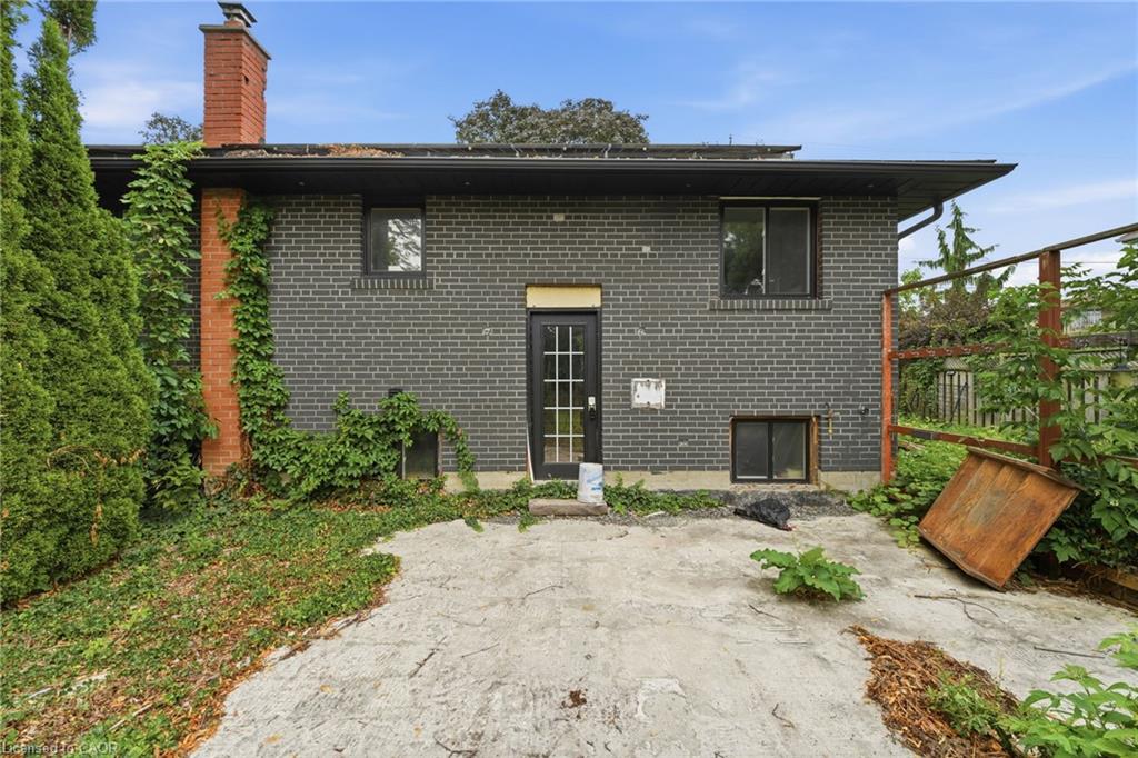 194 Simcoe Road Property Photo 37