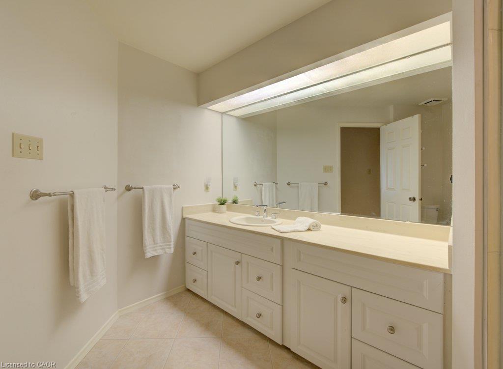 32-52 Blue Springs Drive Property Photo 16
