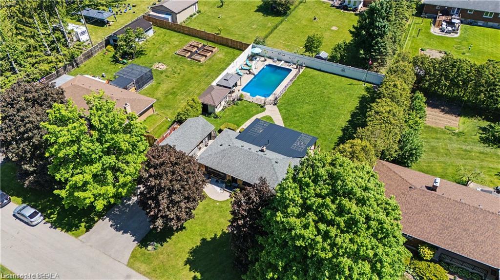 52 Lorne Avenue Property Photo 3