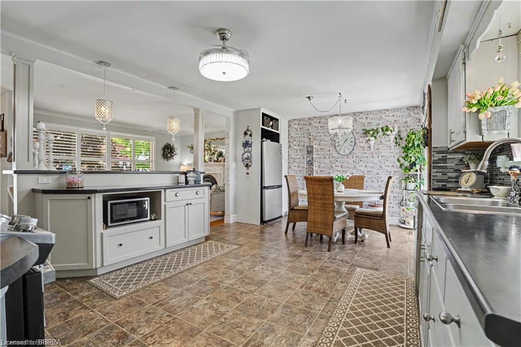 52 Lorne Avenue Property Photo 8