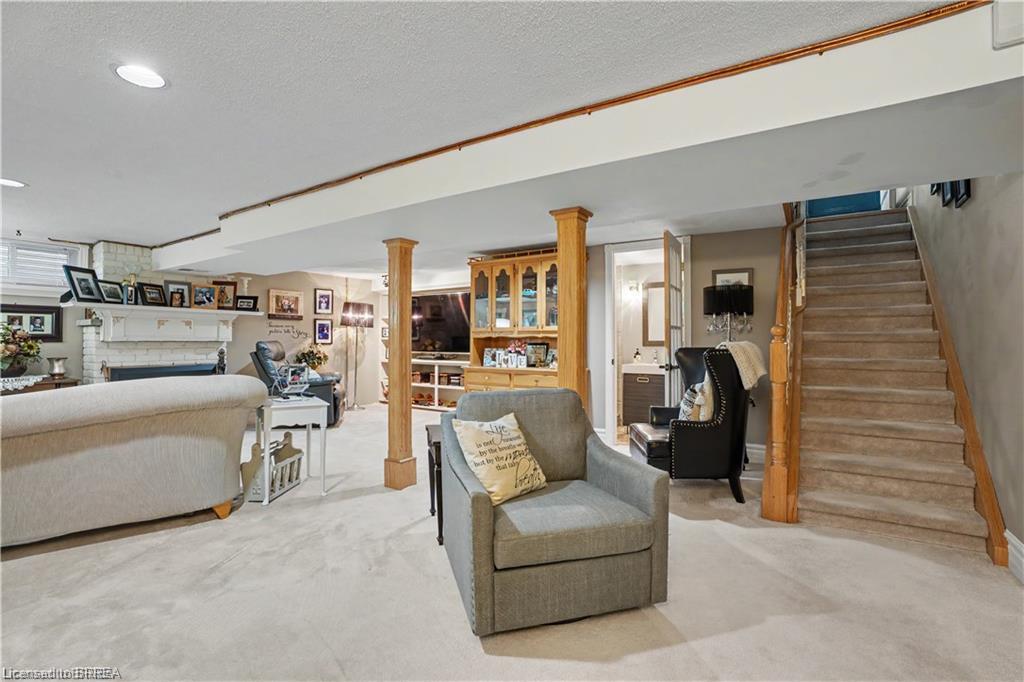 52 Lorne Avenue Property Photo 15