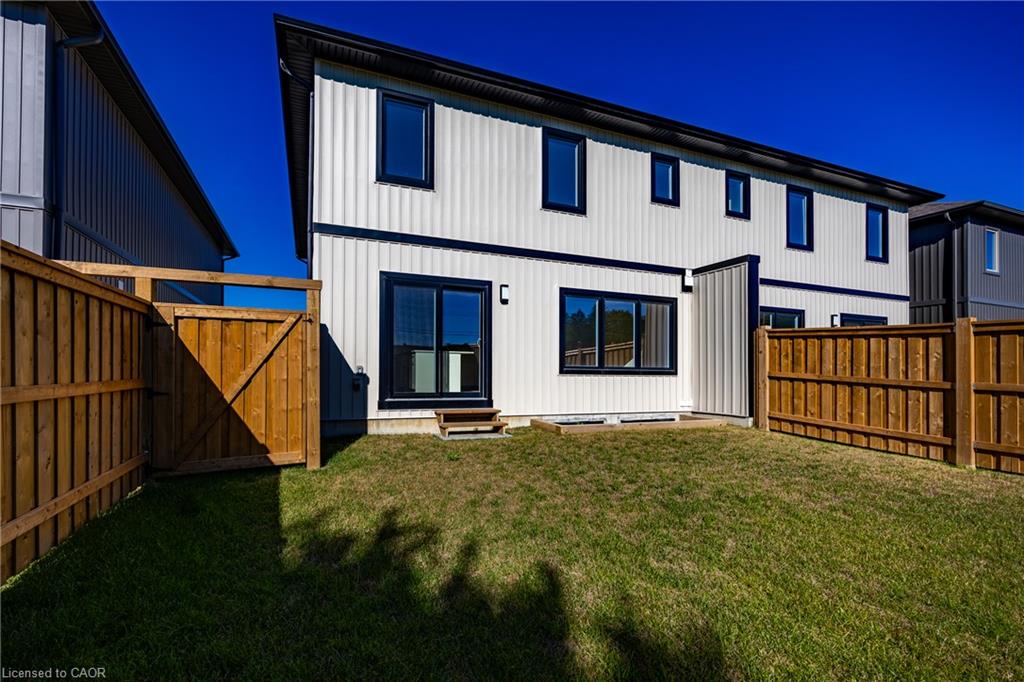 107 Amber Street Property Photo 3