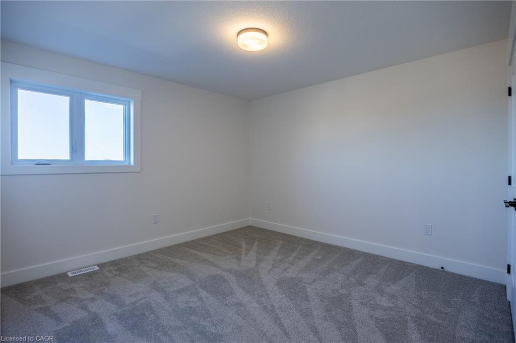 107 Amber Street Property Photo 21
