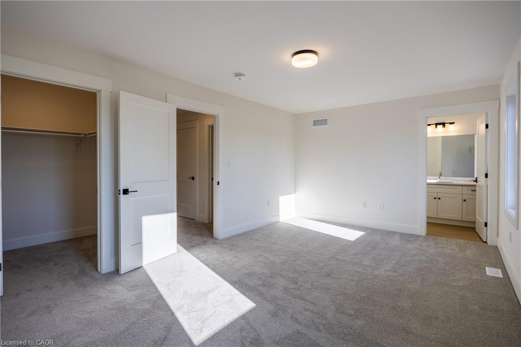 107 Amber Street Property Photo 26