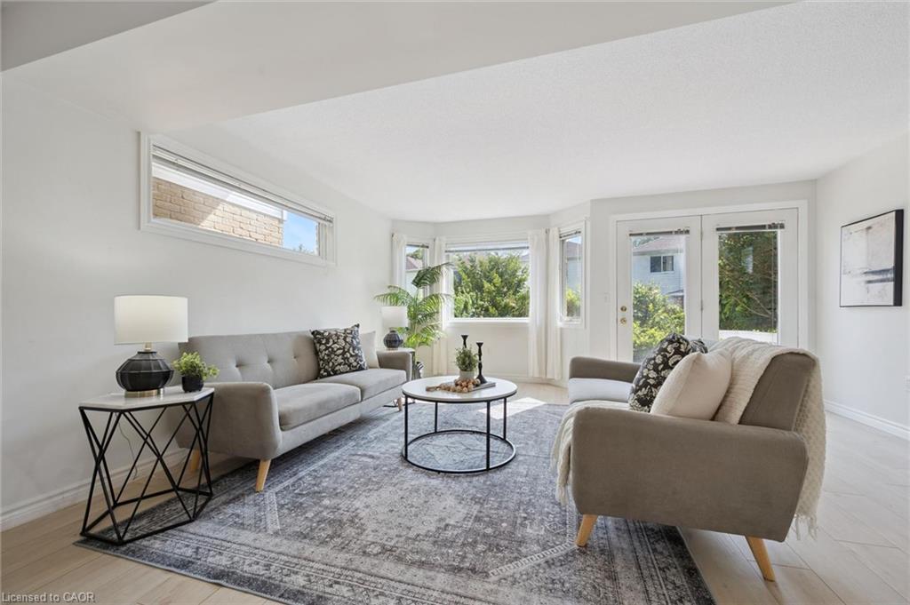 811 Edinburgh Road S Property Photo 11