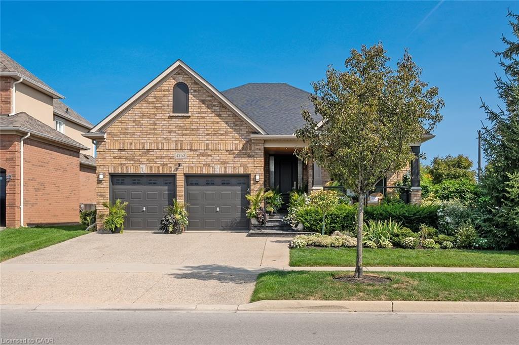 4252 Sarazen Drive Property Photo 1
