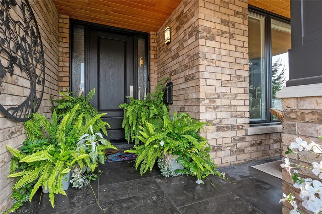 4252 Sarazen Drive Property Photo 4