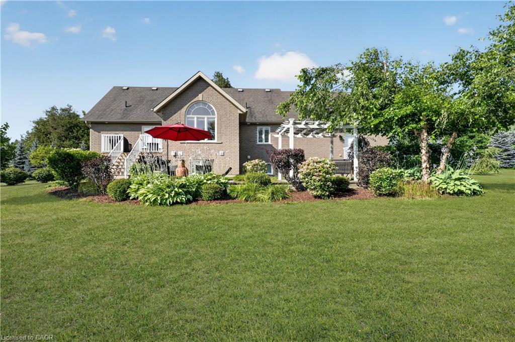 5767 Tenth Line Property Photo 47