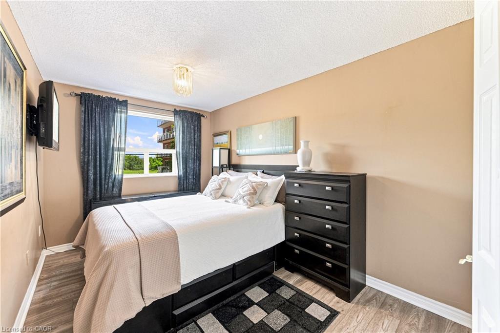 202-851 Queenston Road Property Photo 15