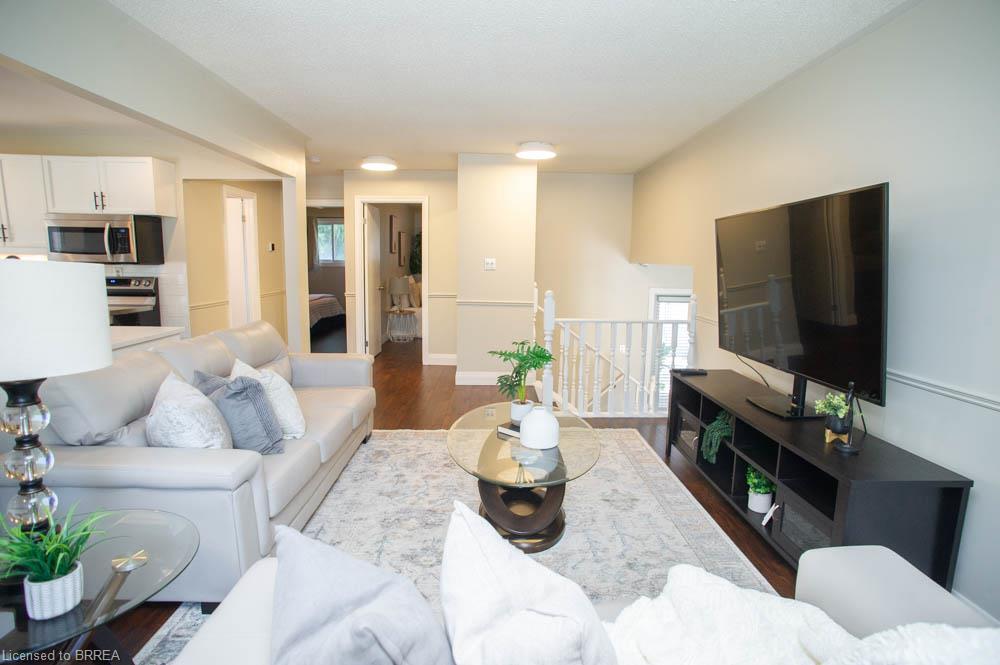 27 Myrtleville Drive Property Photo 9