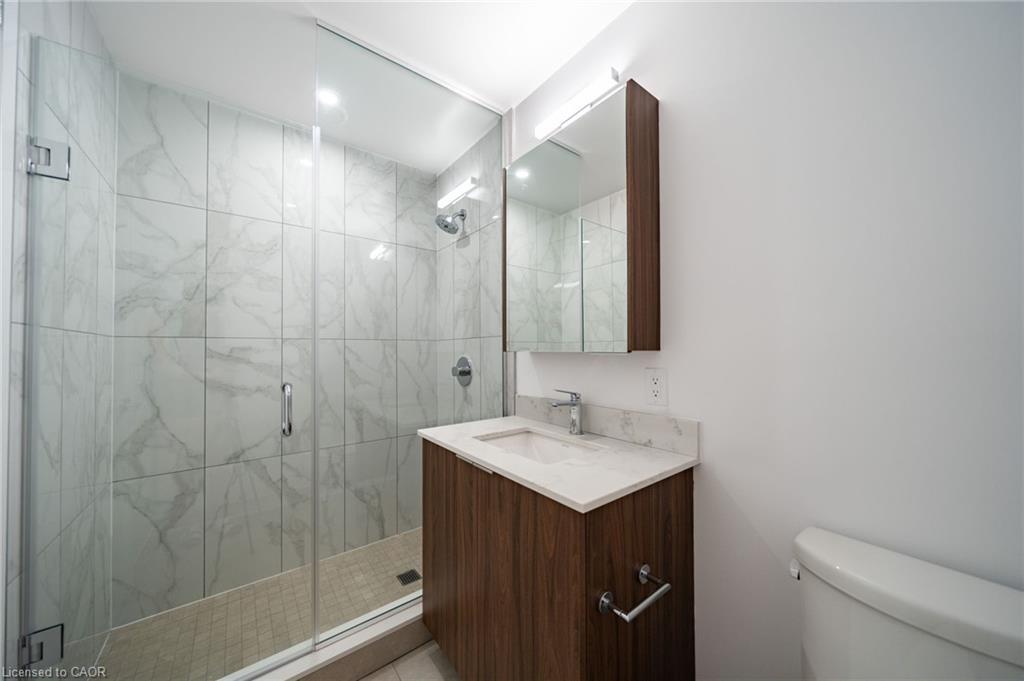 520-500 Upper Wellington Street Property Photo 13