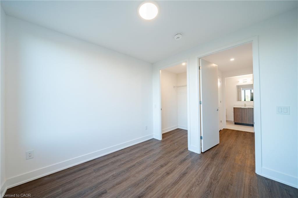 520-500 Upper Wellington Street Property Photo 16