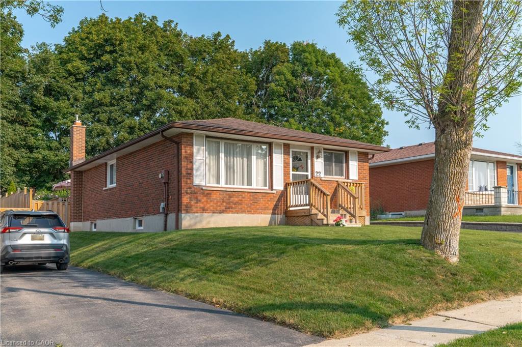 22 Mountford Drive Property Photo 2