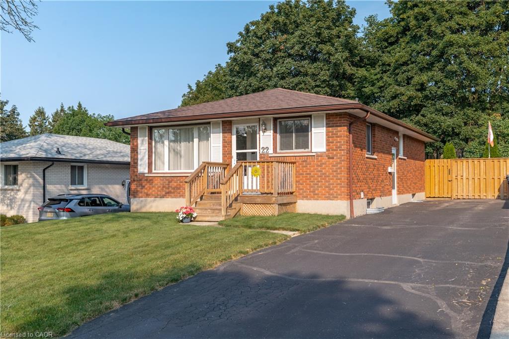 22 Mountford Drive Property Photo 3