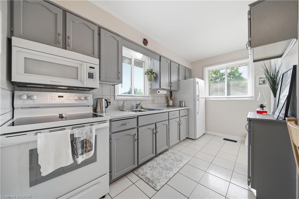 22 Mountford Drive Property Photo 10