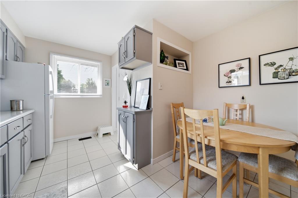 22 Mountford Drive Property Photo 12