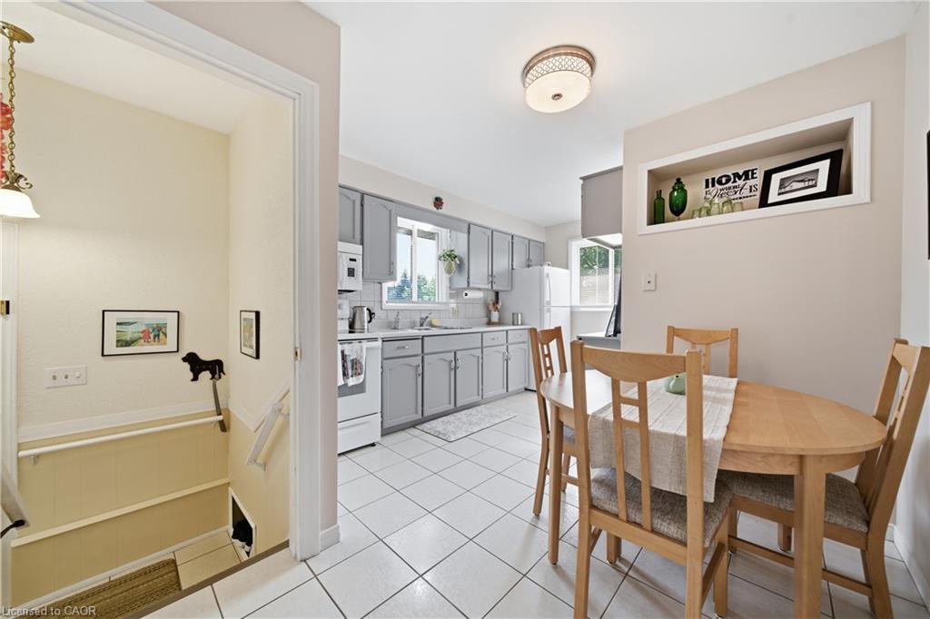 22 Mountford Drive Property Photo 13