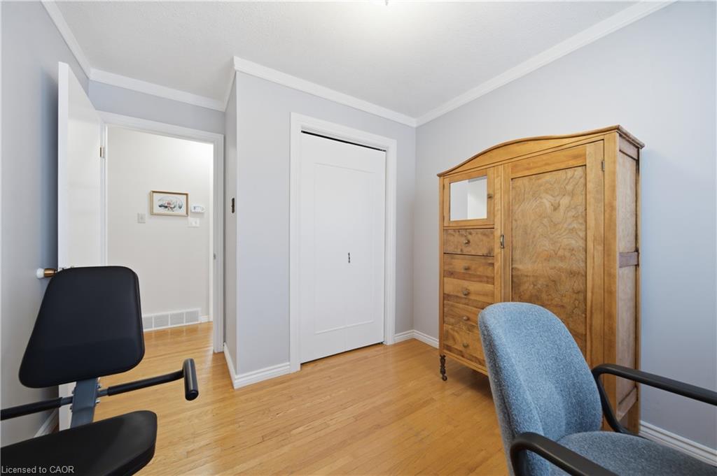 22 Mountford Drive Property Photo 18