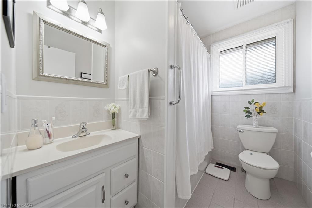 22 Mountford Drive Property Photo 19