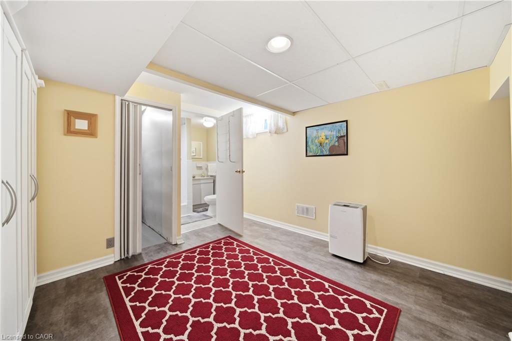 22 Mountford Drive Property Photo 26