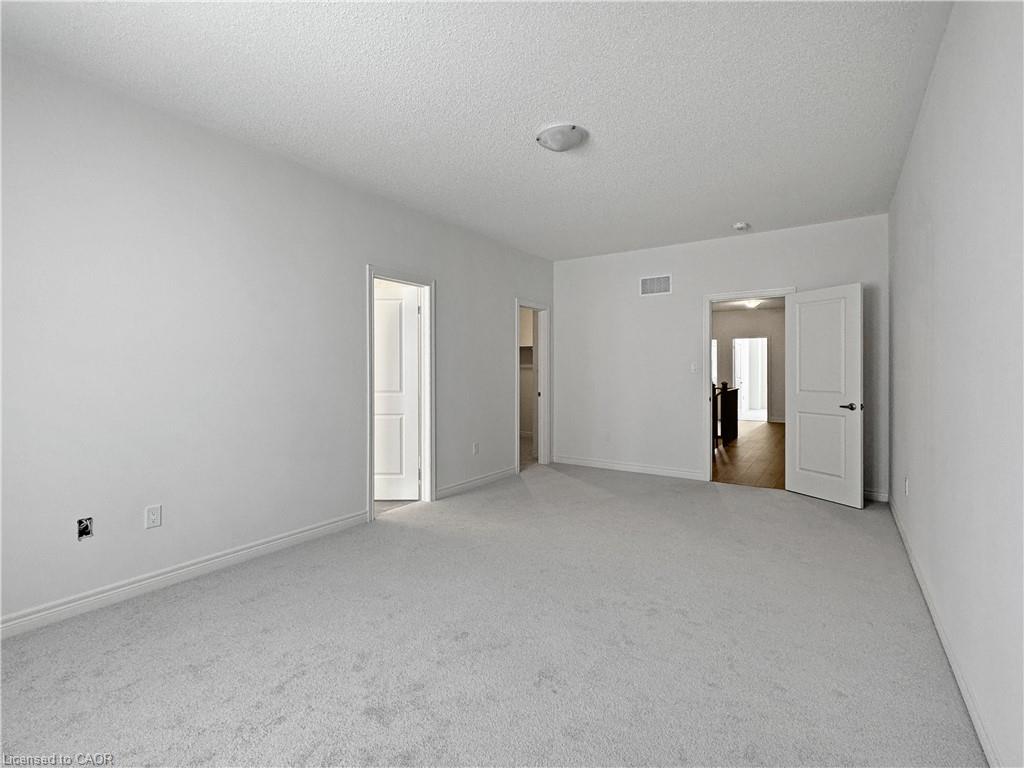 82 Gledhill Crescent Property Photo 27