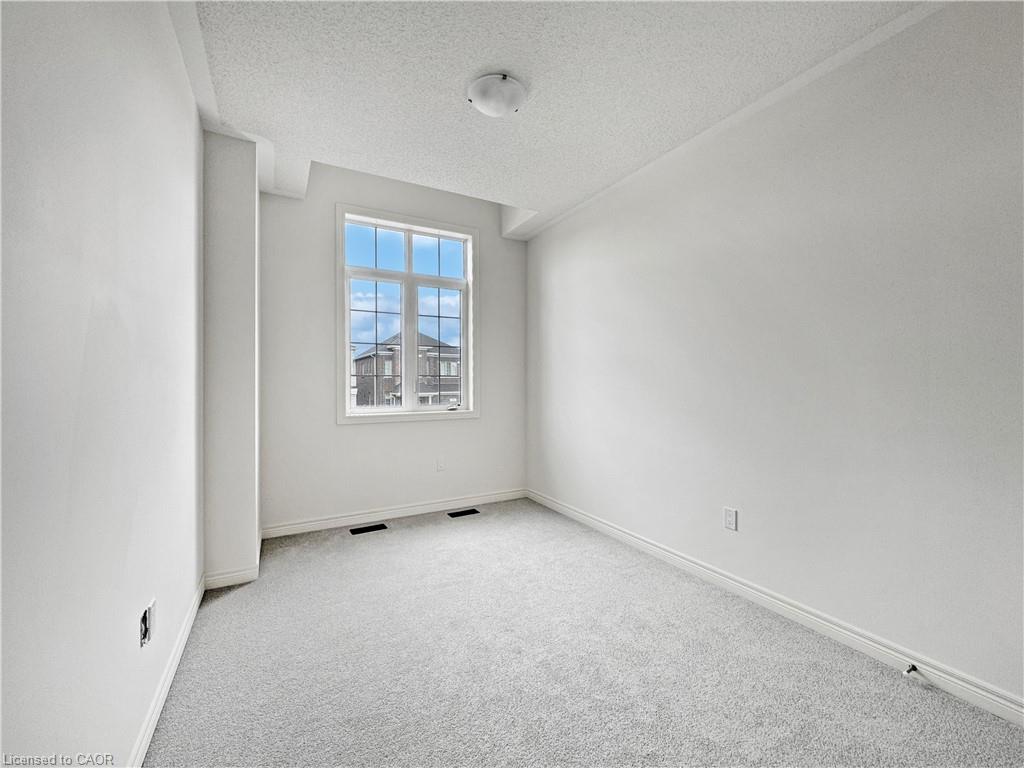 82 Gledhill Crescent Property Photo 32