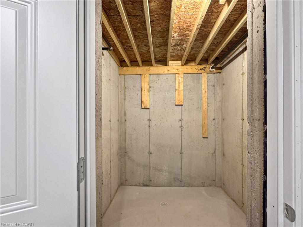 82 Gledhill Crescent Property Photo 40