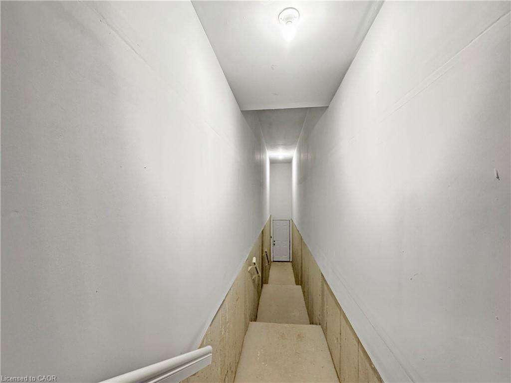 82 Gledhill Crescent Property Photo 43