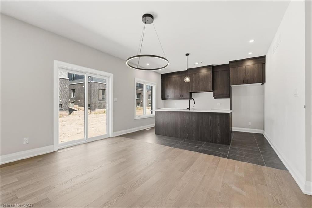 1-6561 Alexa Common Property Photo 17