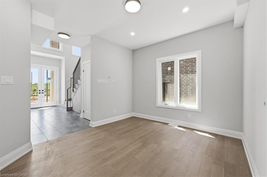 1-6561 Alexa Common Property Photo 18