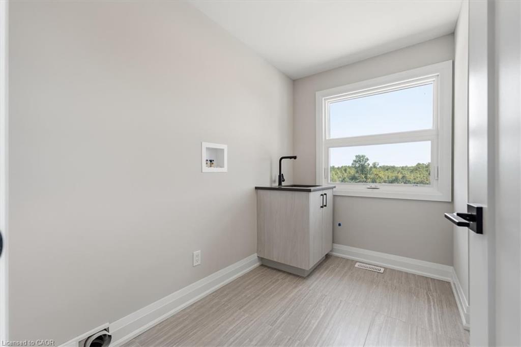 1-6561 Alexa Common Property Photo 41