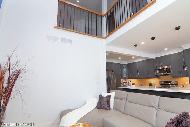 318 Beachview Avenue Property Photo 16