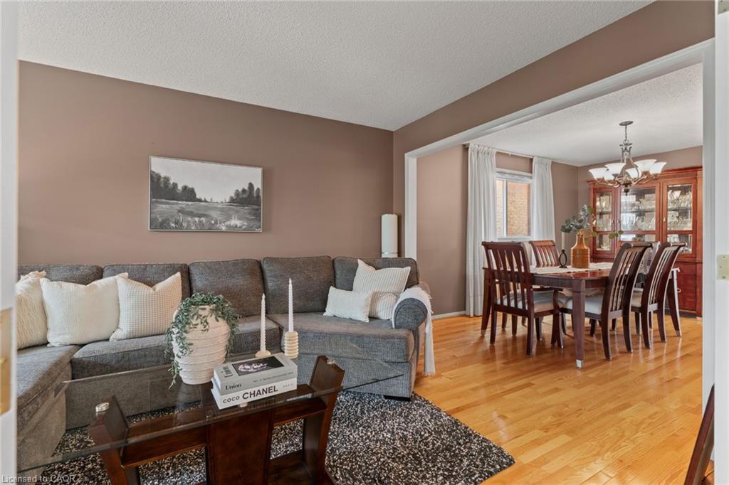 8 Cochrane Avenue Property Photo 4