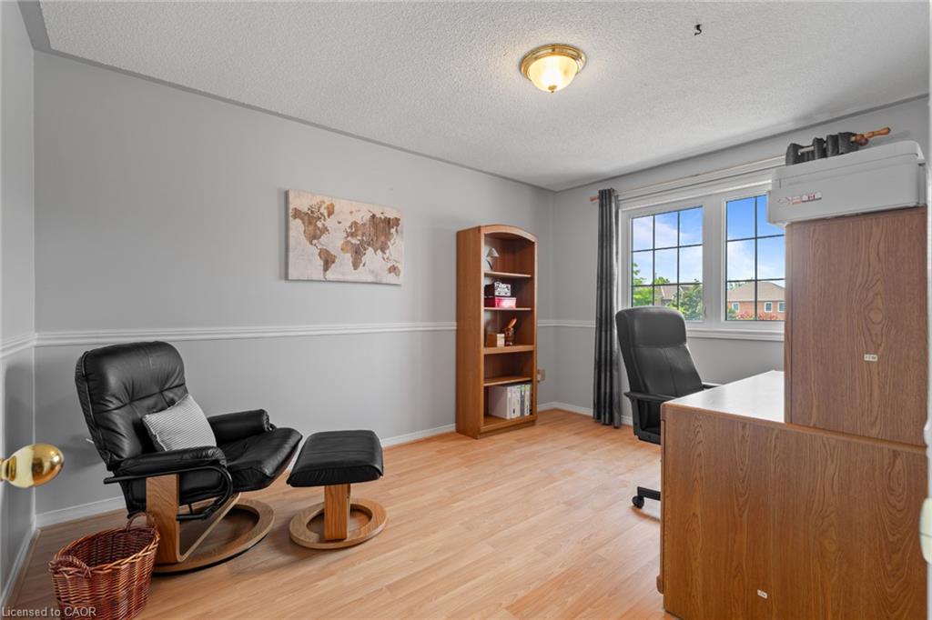 8 Cochrane Avenue Property Photo 18