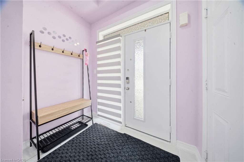 32-166 Deerpath Drive Property Photo 3