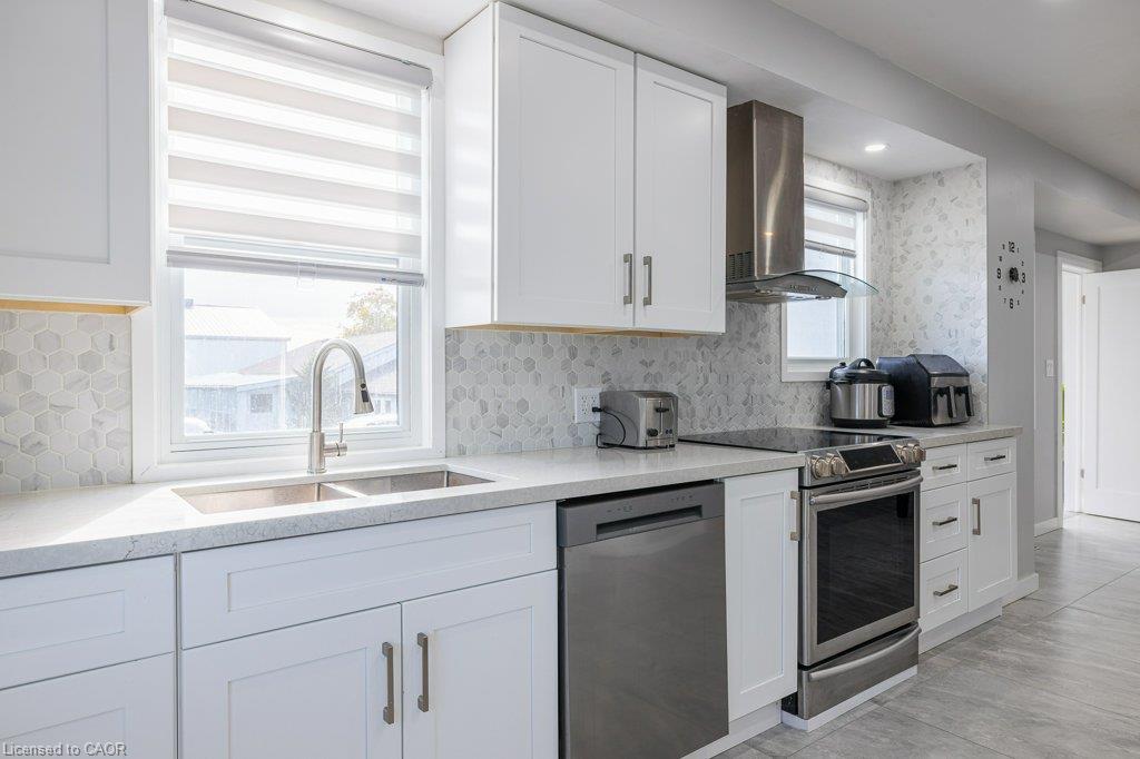 165 East & West Line Property Photo 25