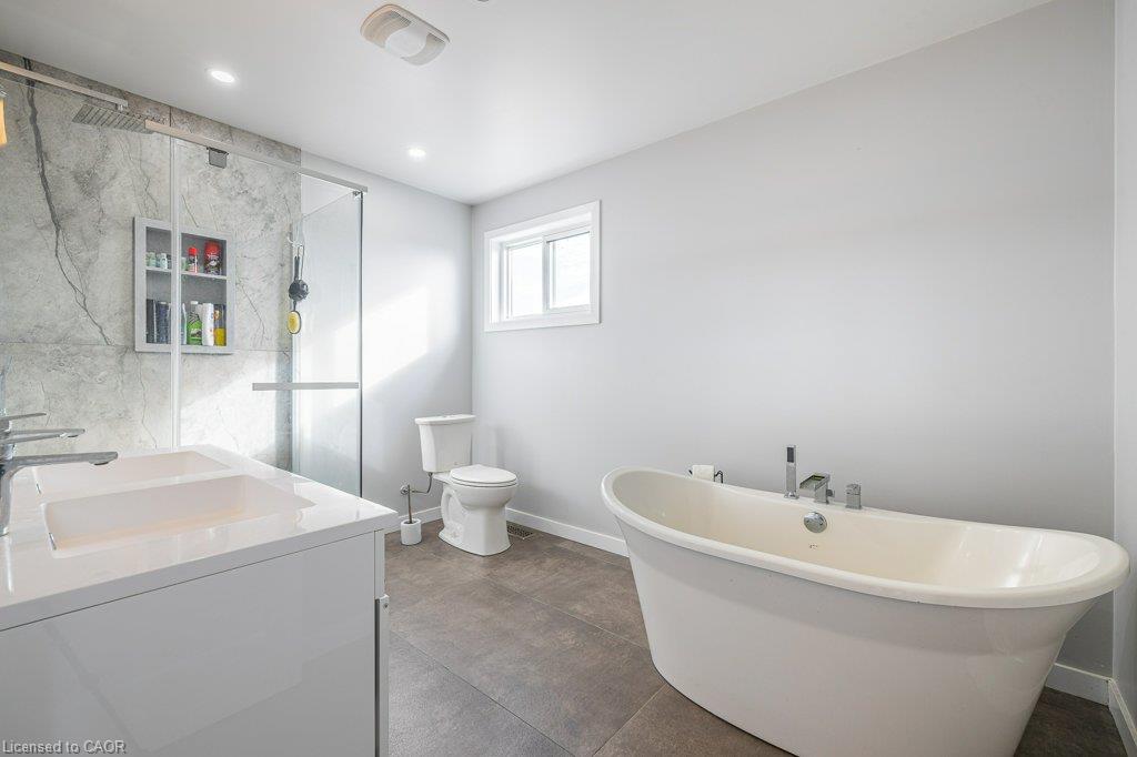 165 East & West Line Property Photo 30