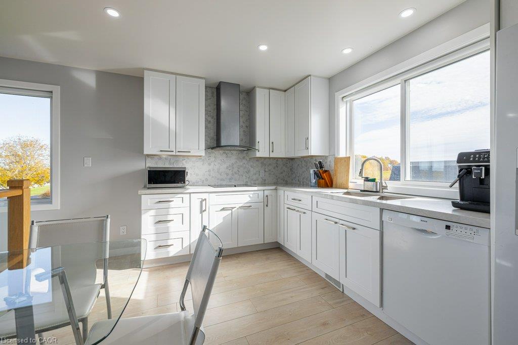 165 East & West Line Property Photo 36