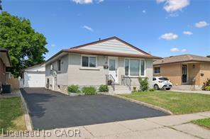 30 Kimberly Road Property Photo 1
