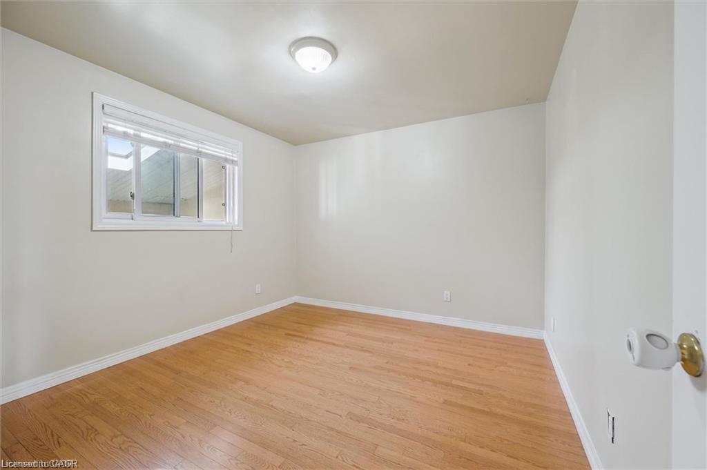 30 Kimberly Road Property Photo 11