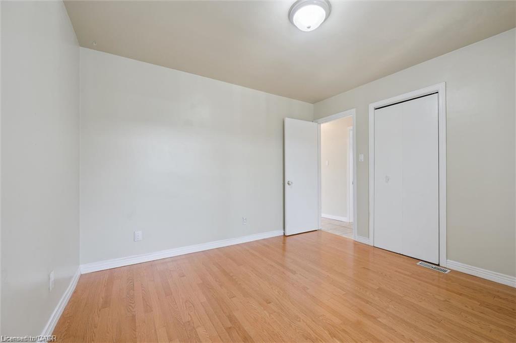 30 Kimberly Road Property Photo 12