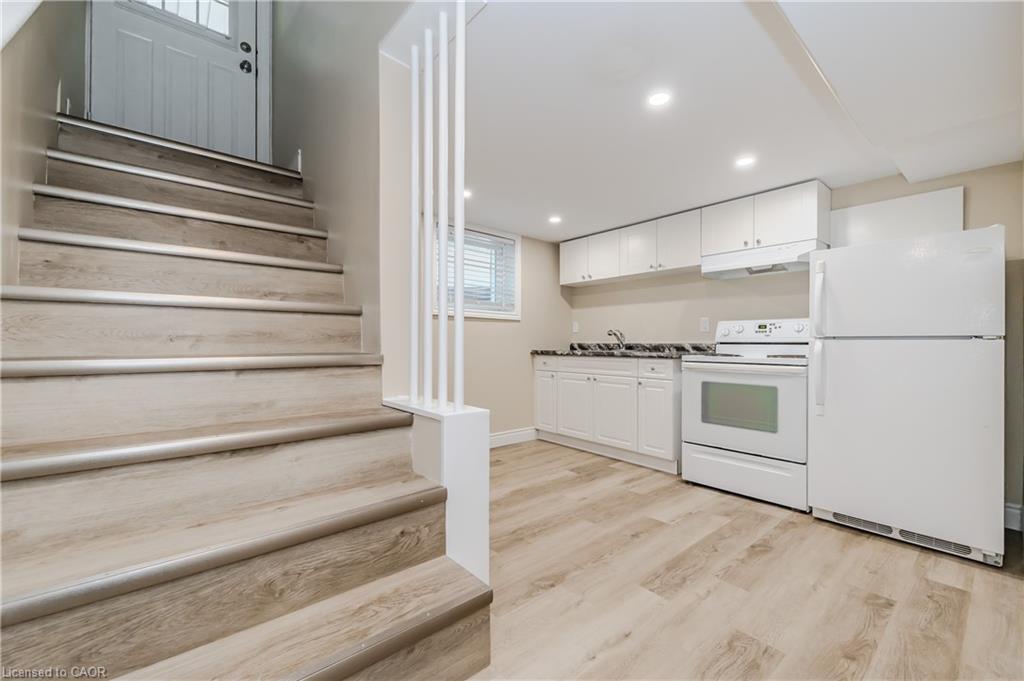 15 Edinburgh Road Property Photo 3