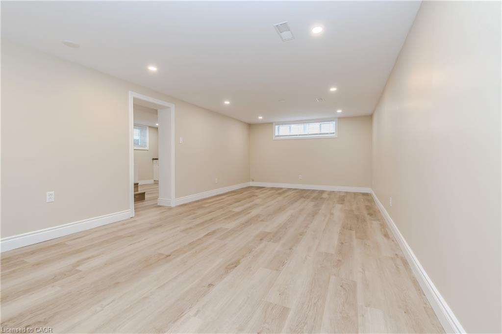 15 Edinburgh Road Property Photo 5