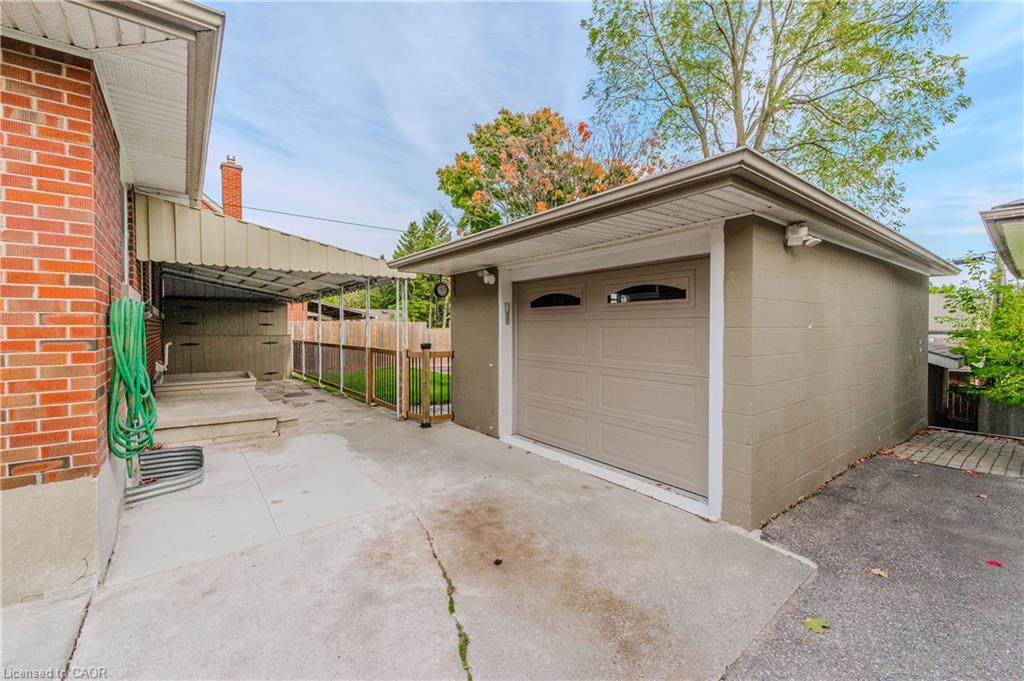 15 Edinburgh Road Property Photo 11