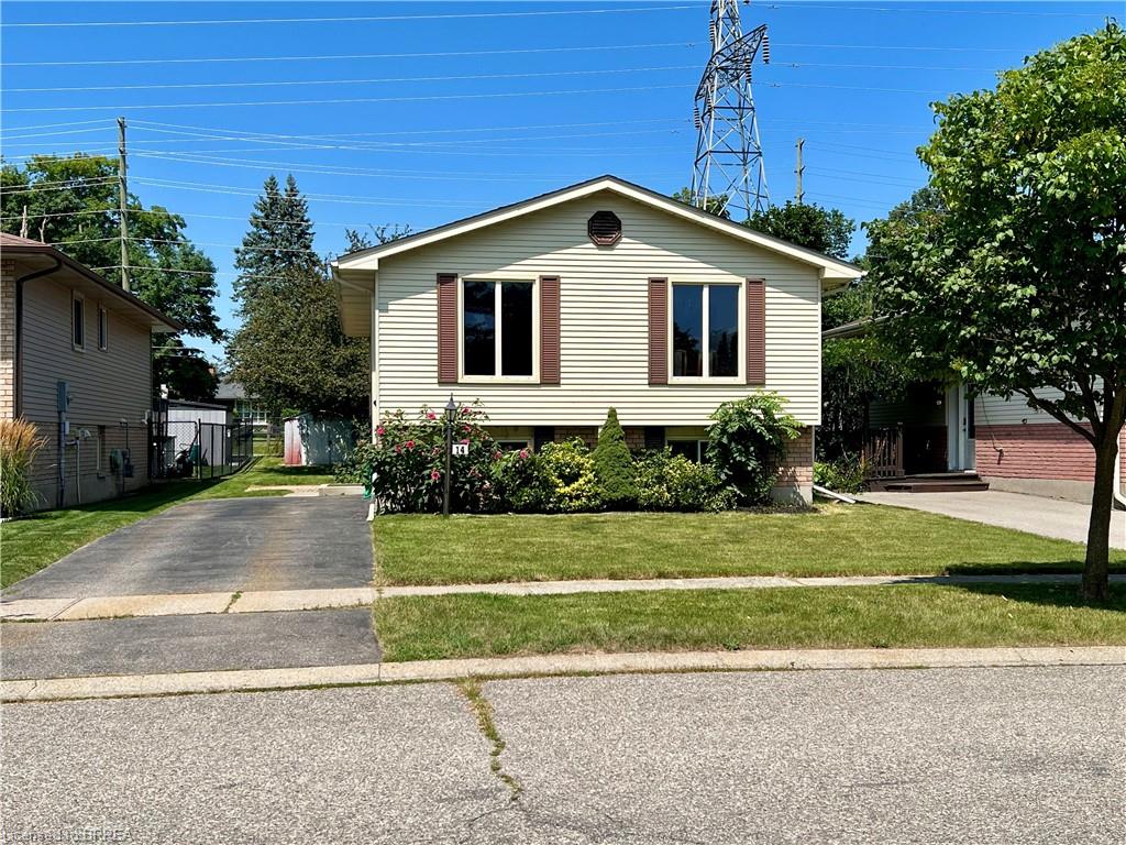 14 Arbor Drive Property Photo 2